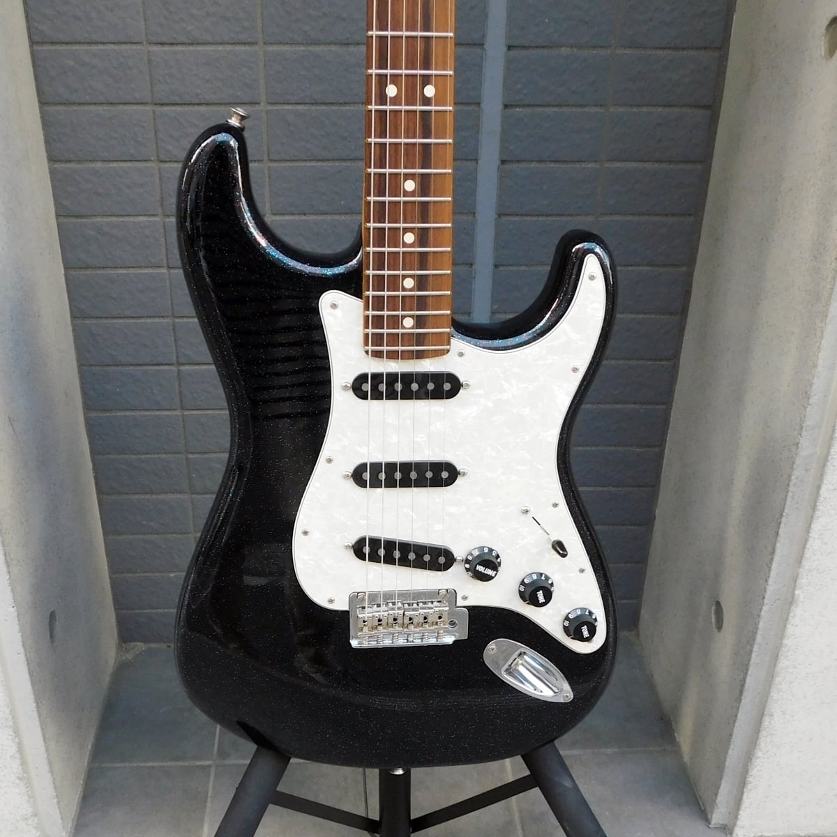 中古 SQUIER スクワイヤ FSR Cyclone ソフトケース付き | マルヤ
