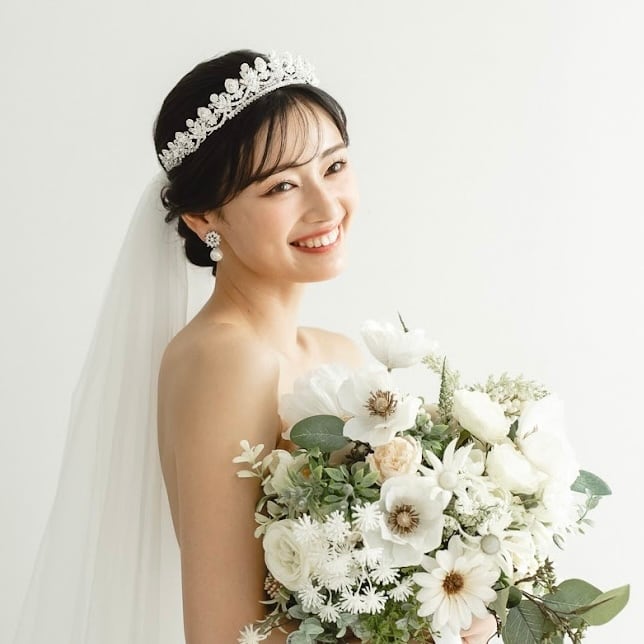 Alexandra】Tiara( ivory & co) | BRIDE ME Alexandra】Tiara( ivory & co) | BRIDE ME