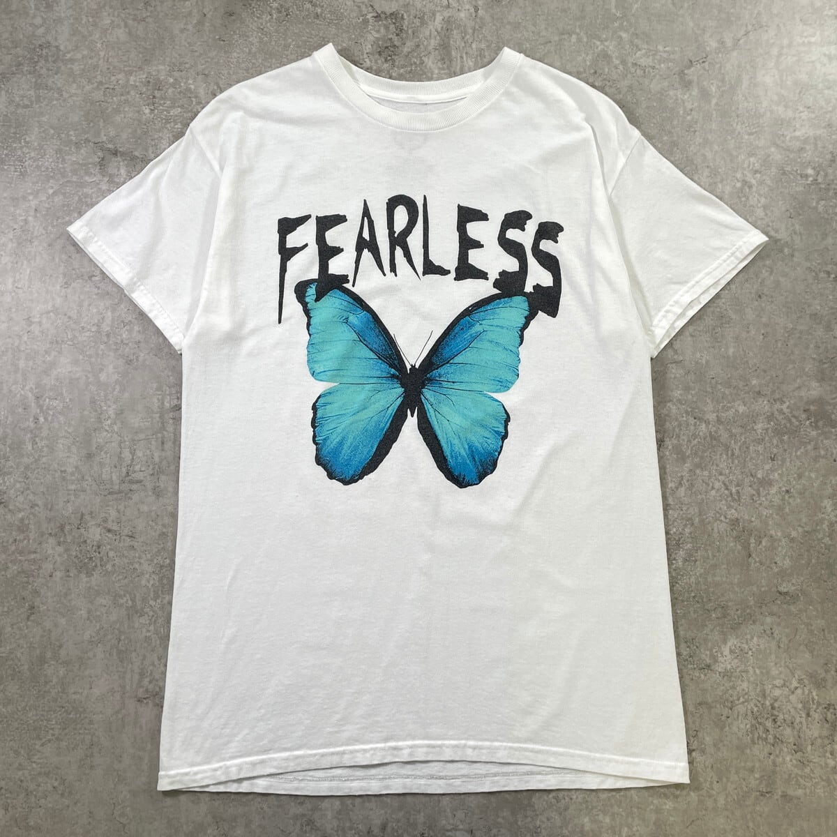 FEARLESS 蝶 昆虫プリントTシャツ メンズM 古着 バタフライ チョウ 白