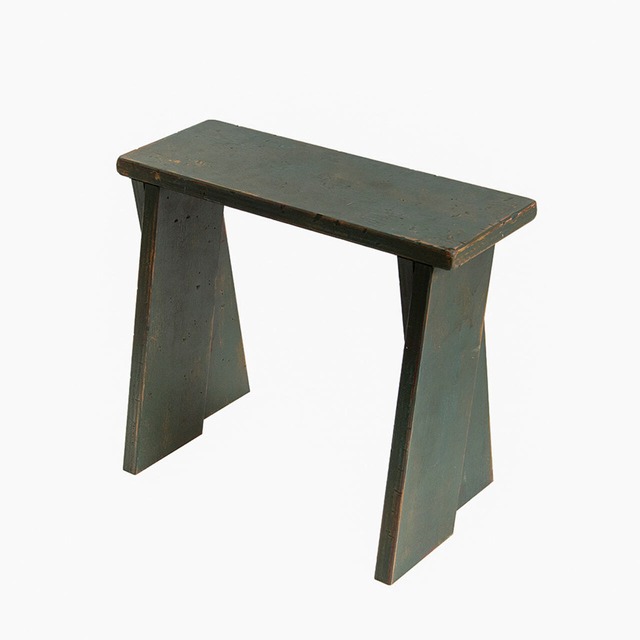 AGED BENCH STOOL<Deep Forest>