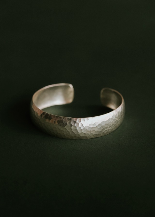 80's Karen tribal jewelry hammered silver bangle
