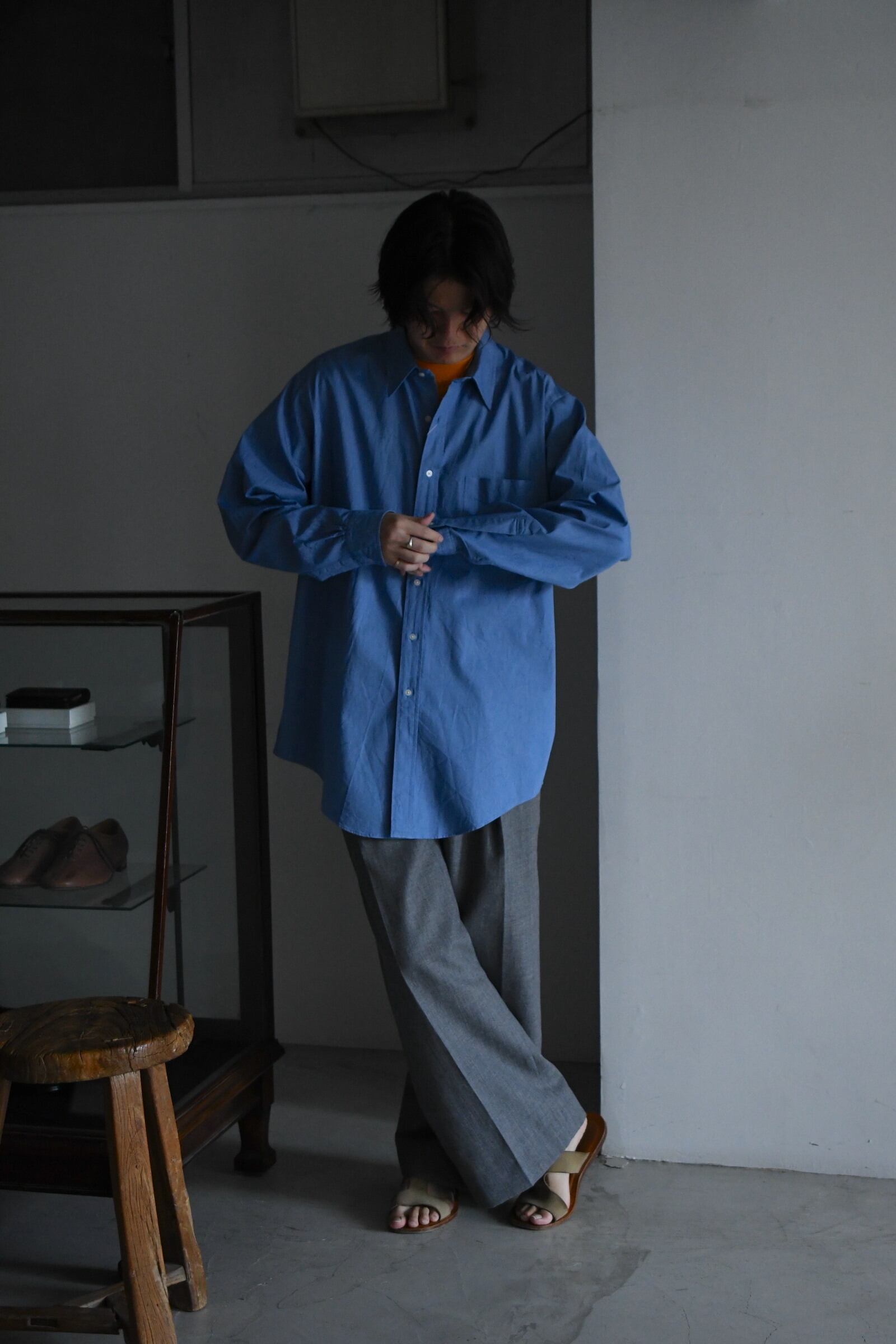 トップス FOUNDOUR REGULAR COLLAR DENIM SHIRT REGULAR COLLAR DENIM SHIRT（レギュラーカラーデニムシャツ