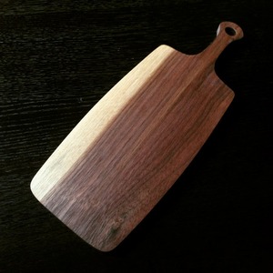 cutting board with handle