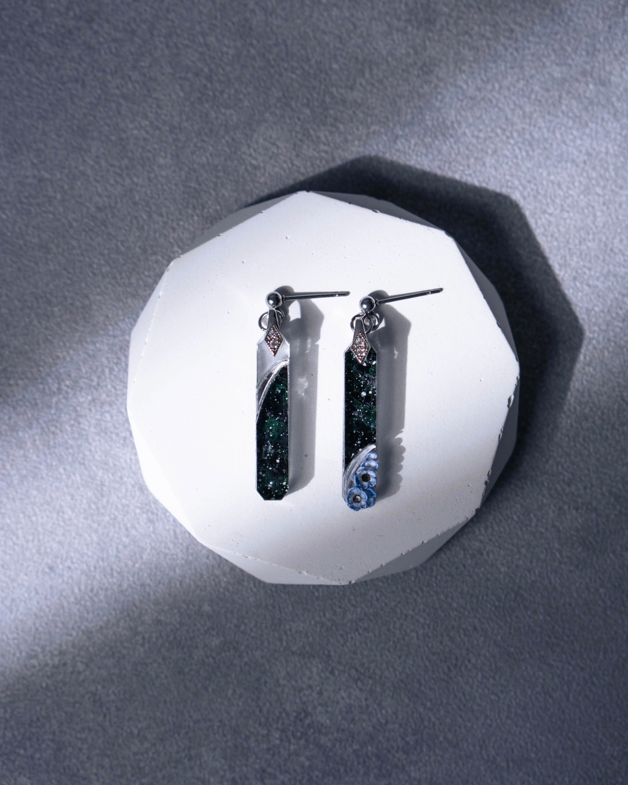 月夜の青　-Nemophila-