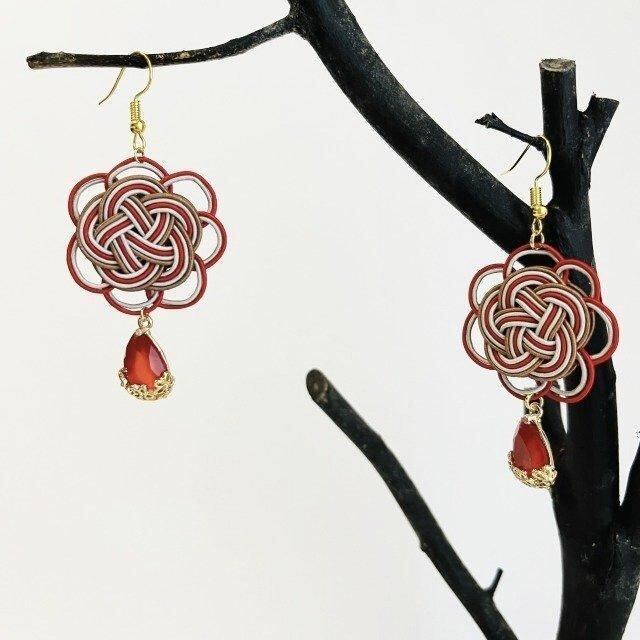 メール便可【送料無料】和風 水引・梅結び フックピアス ハンドメイド