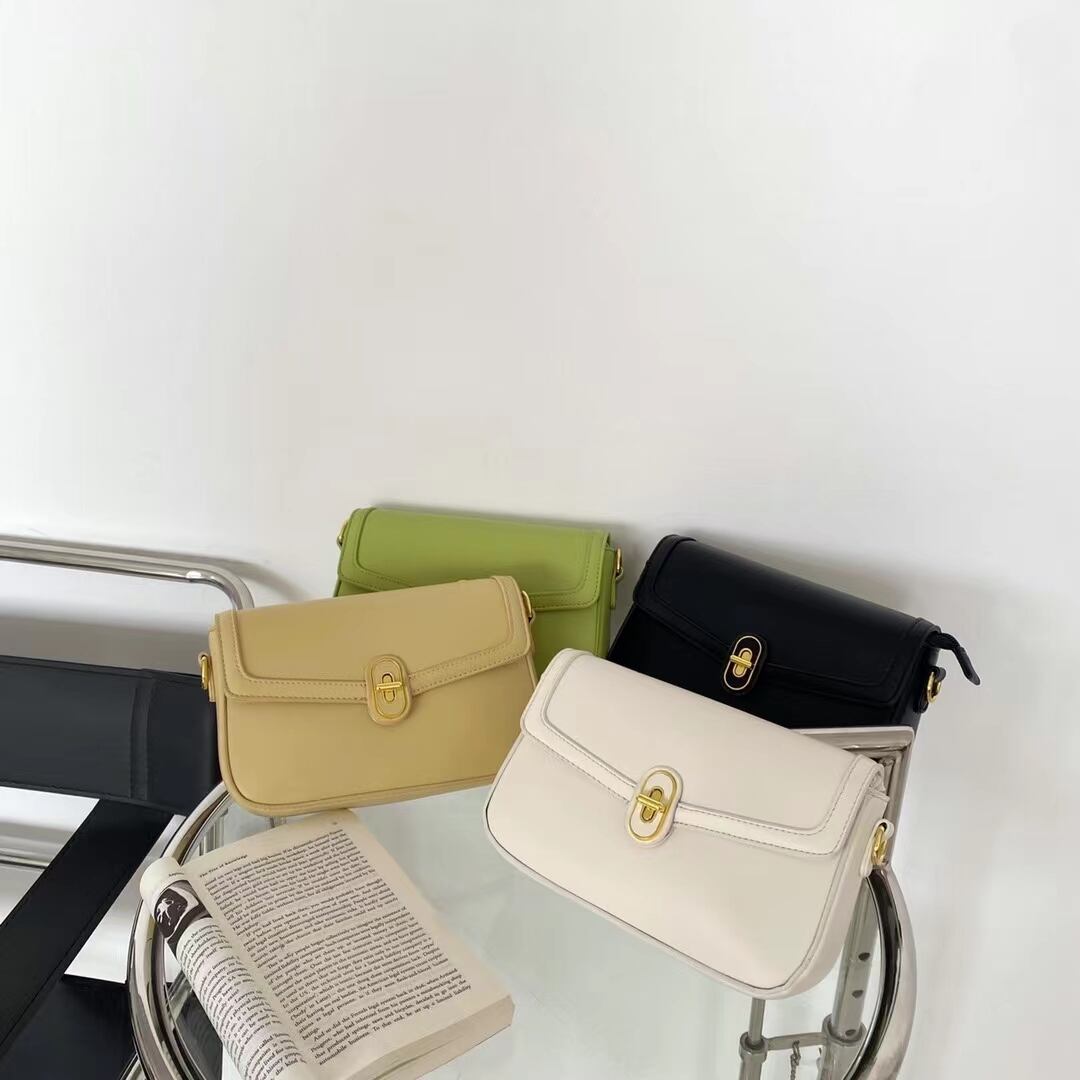 クラッチハンドバッグ　AS103-3905