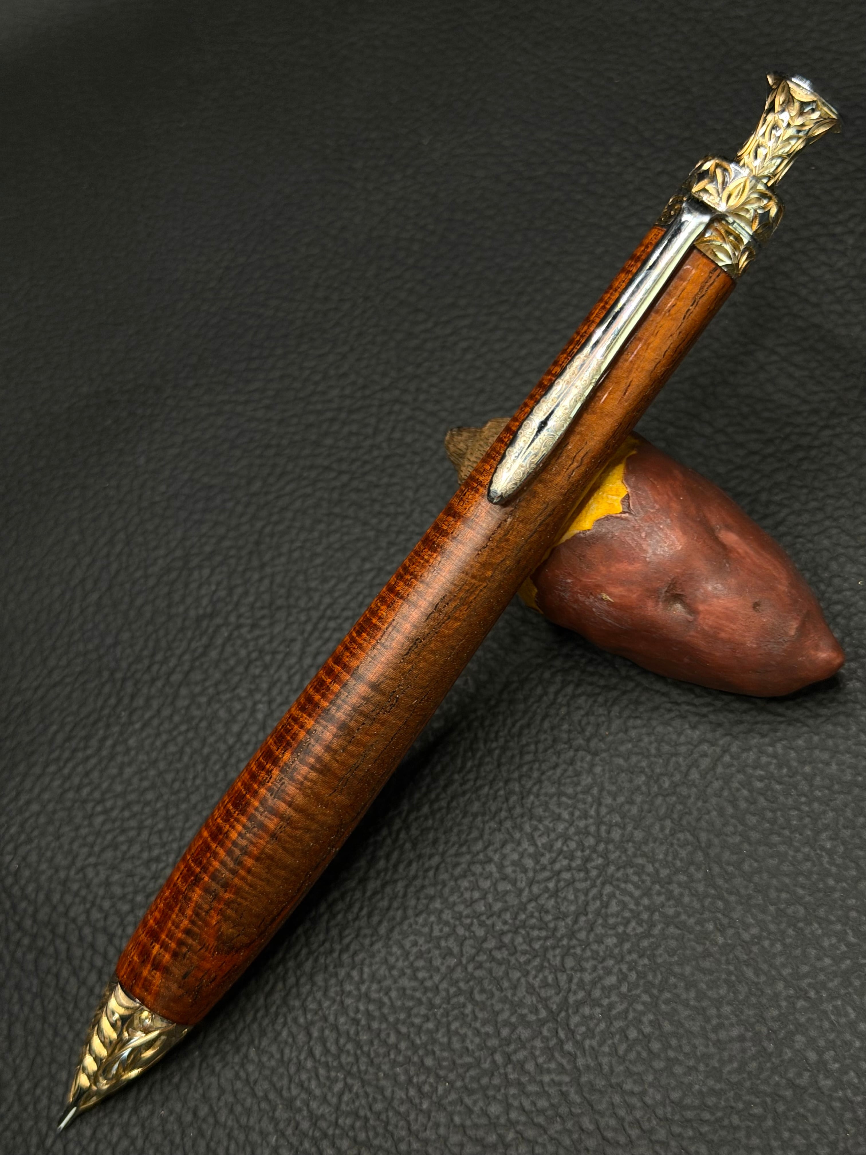 2 ココボロ瘤 極上杢 彫金金具 50本限定シャープペンシル | こぶた工房