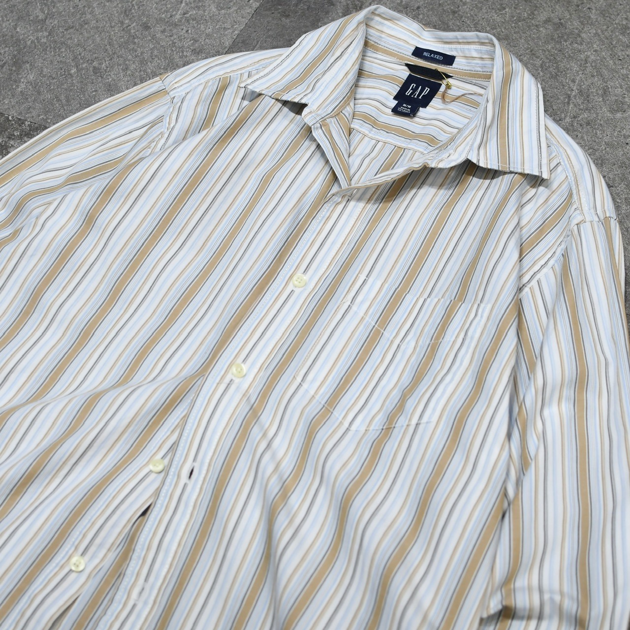 GAP multi stripe shirt