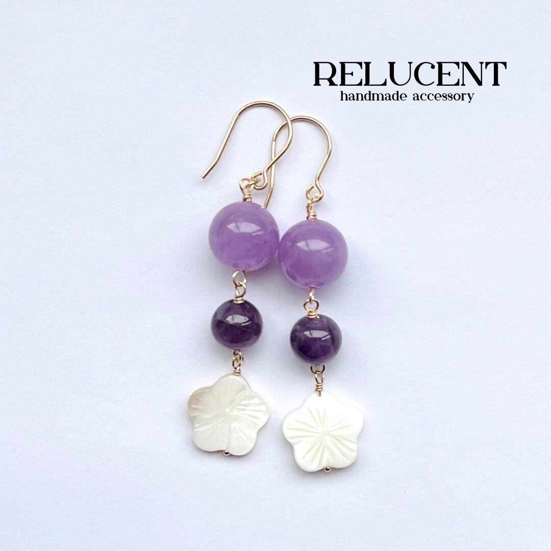 14kgf 天然石　マザーオブパール　フラワー　カービング　ピアス 天然石ピアス アメジスト×マザーオブパール フラワーカービング 14kgf