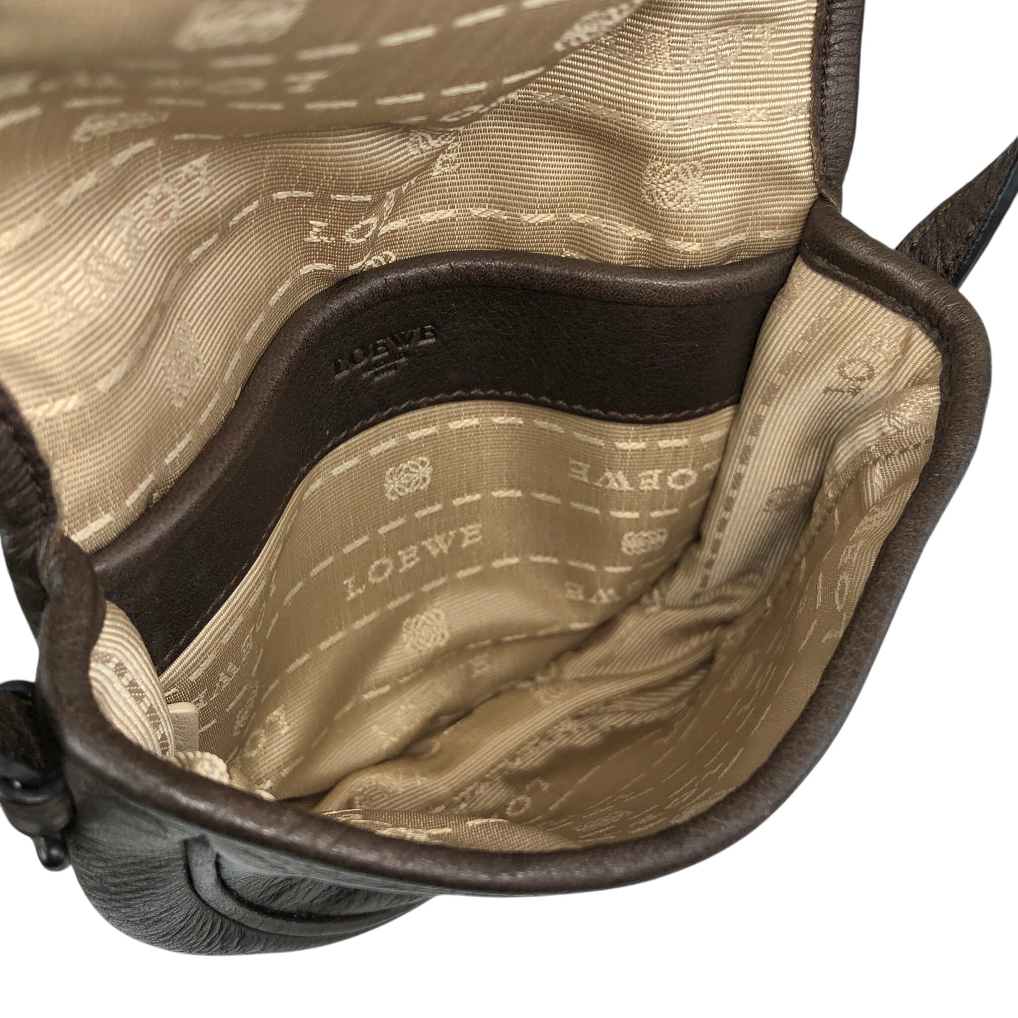 【お値下げ中】ロエベ　ショルダーバッグ　型押しレザー　ヴィンテージ　ブラウン LOEWE ロエベ ショルダーバッグ ブラウン 型押しロゴ レザー ミニ