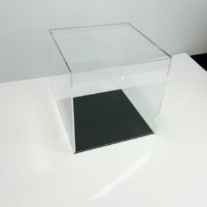5面体ケース(台座段付きタイプ) 【300x300x300mm】