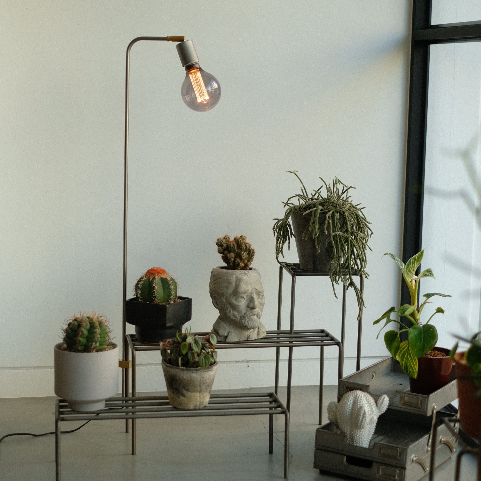 KNOP ADJUST LAMP | WEST VILLAGE TOKYO