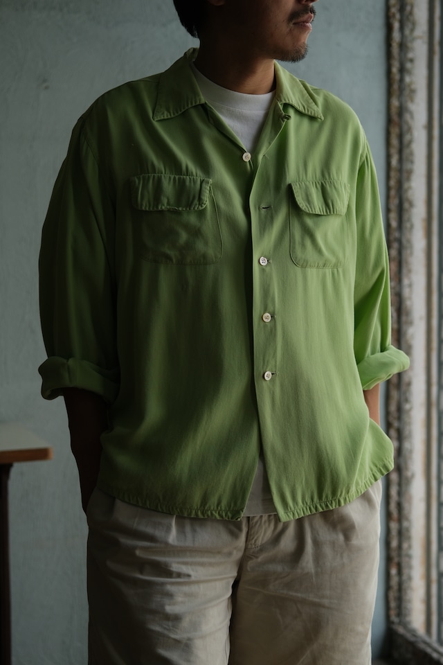 Utah/50's "McGREGOR" open collar rayon shirt.