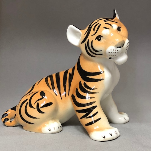 新品　Imperial Porcelain　インペリアルポーセリン　ロモノーソフ　小虎　虎　Baby Tiger
