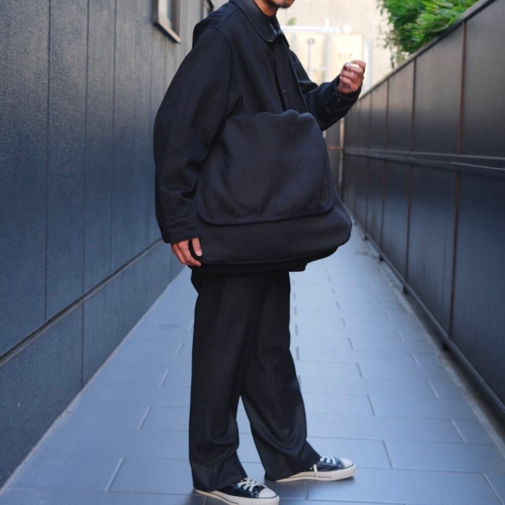 COMOLI(コモリ) / ヘンプダックショルダーバッグ-BLACK-(A03-07001 