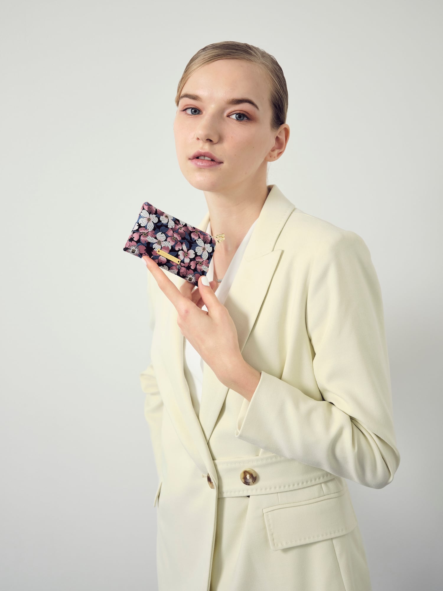 西陣織ミニ財布(カードケース) NAMI / NCC11【人気商品】 | Tomorrow