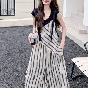 Striped design wide leg suspender suit S991