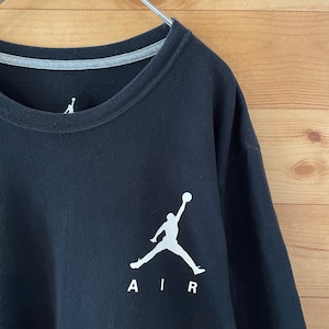 【NIKE】Air Jordan ワンポイントロゴ バックプリント Tシャツ ジャンプマン ネーム L US古着