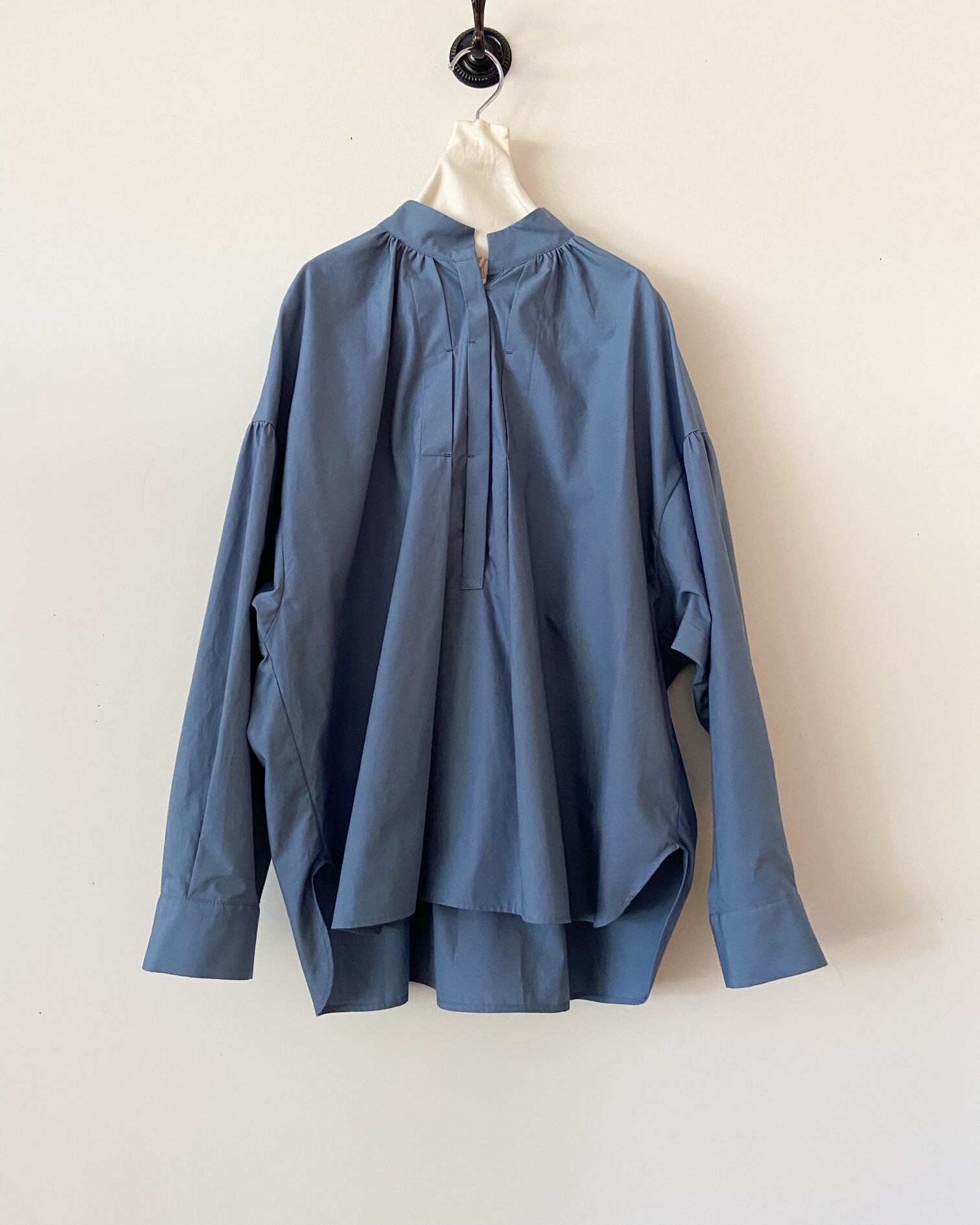 SI-HIRAI (スーヒライ) 　ウィングスリーブブラウス　WING SLEEVE BS
