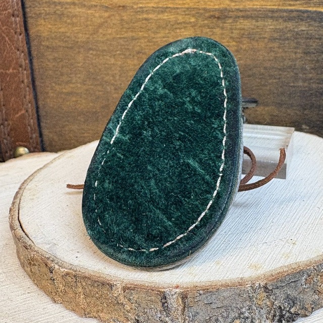 【猛獣のスニーカー】ミニスニーカーチャーム　グレー&グリーン系　No６