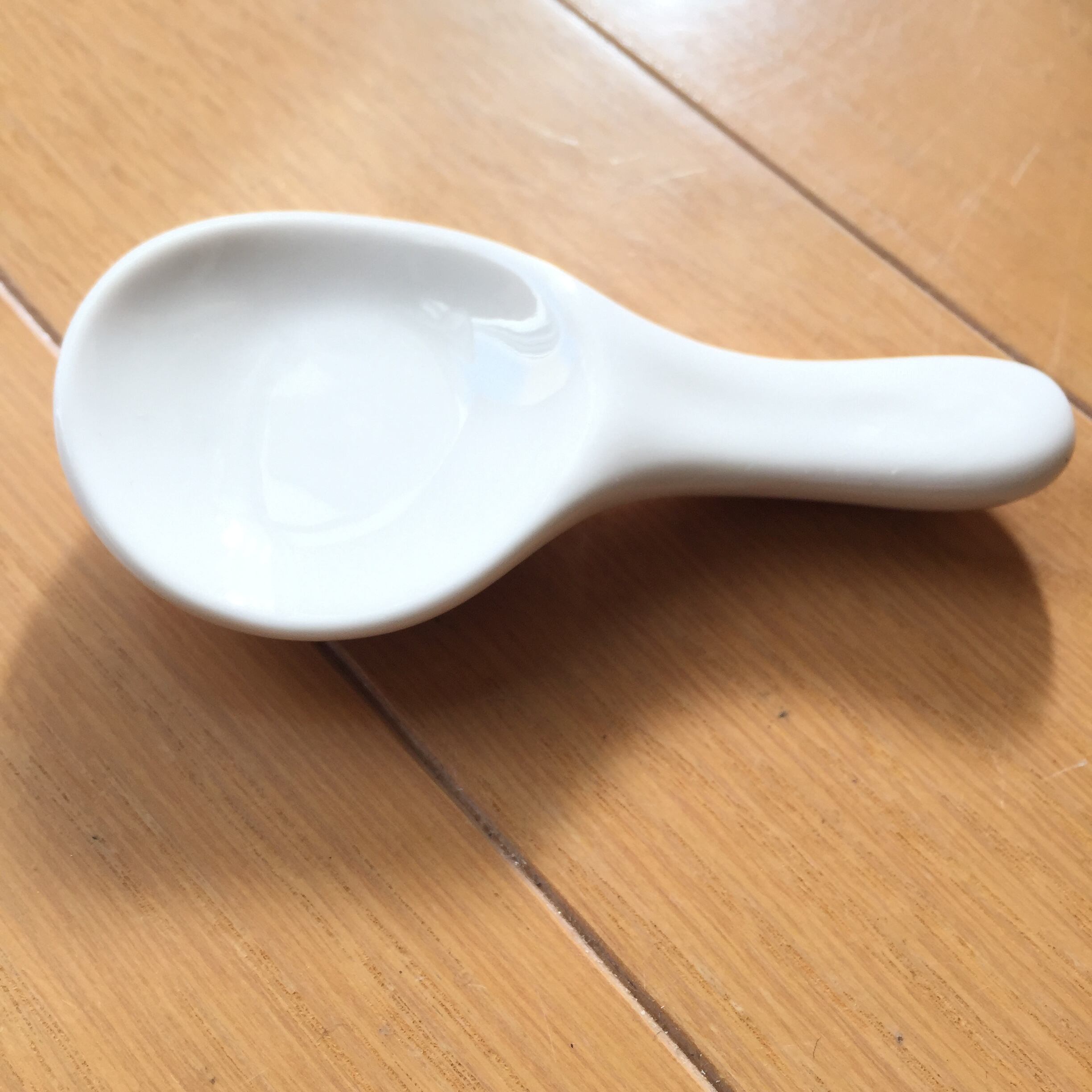 白磁  カトラリーレスト