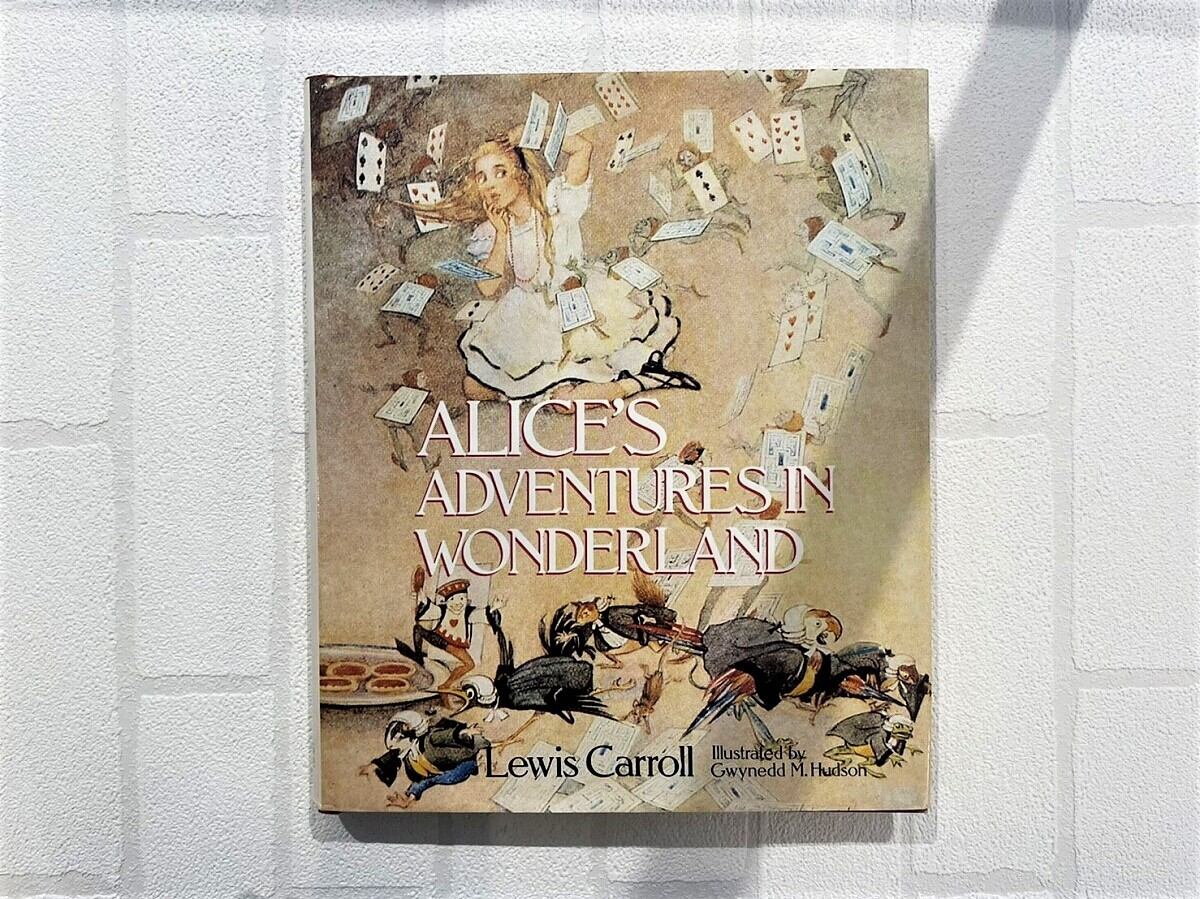 【DP233】Alices Adventures In Wonderland / display book