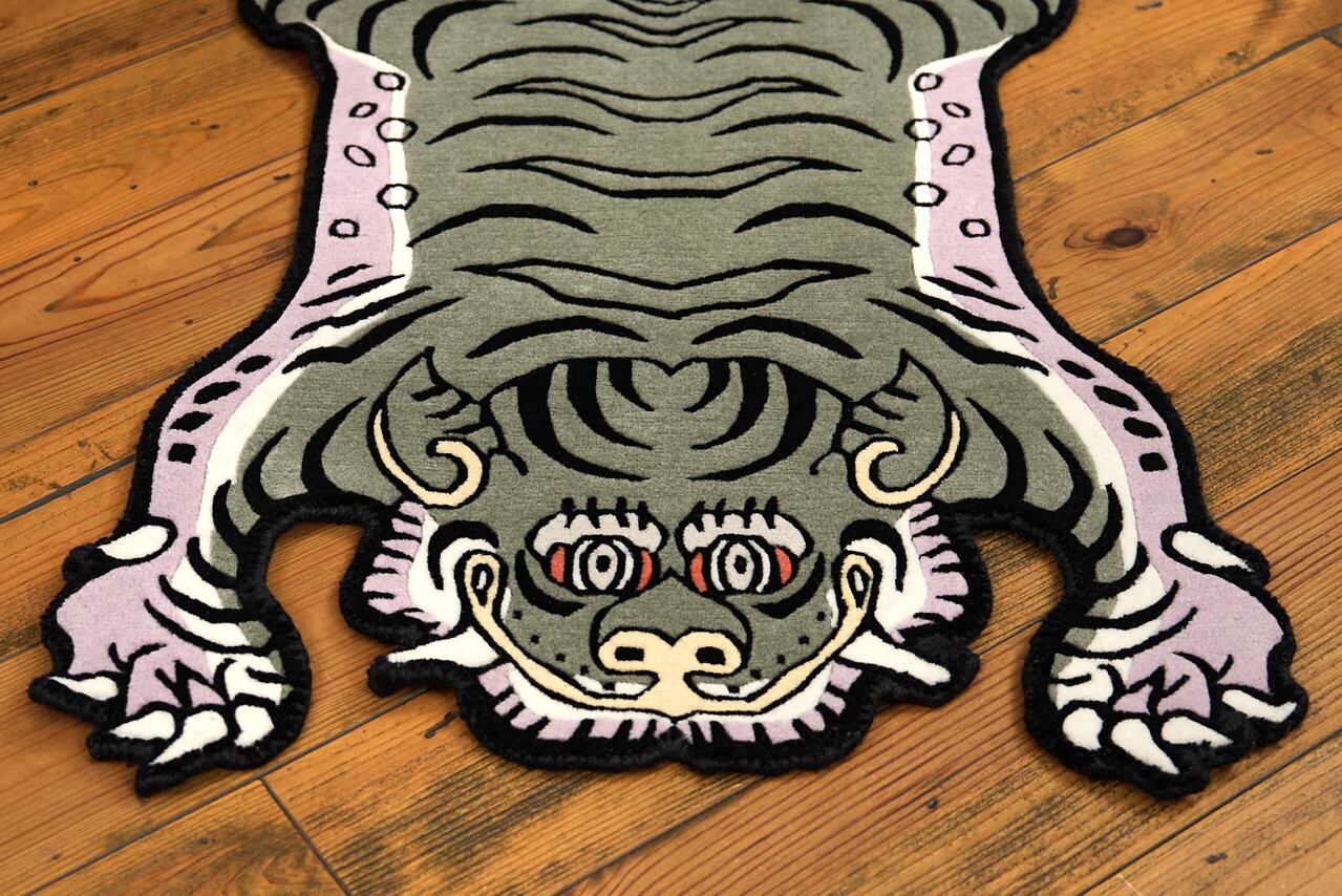 Tibetan Tiger Rug 《Sサイズ•ウール・オリジナル2・アラジングリーン