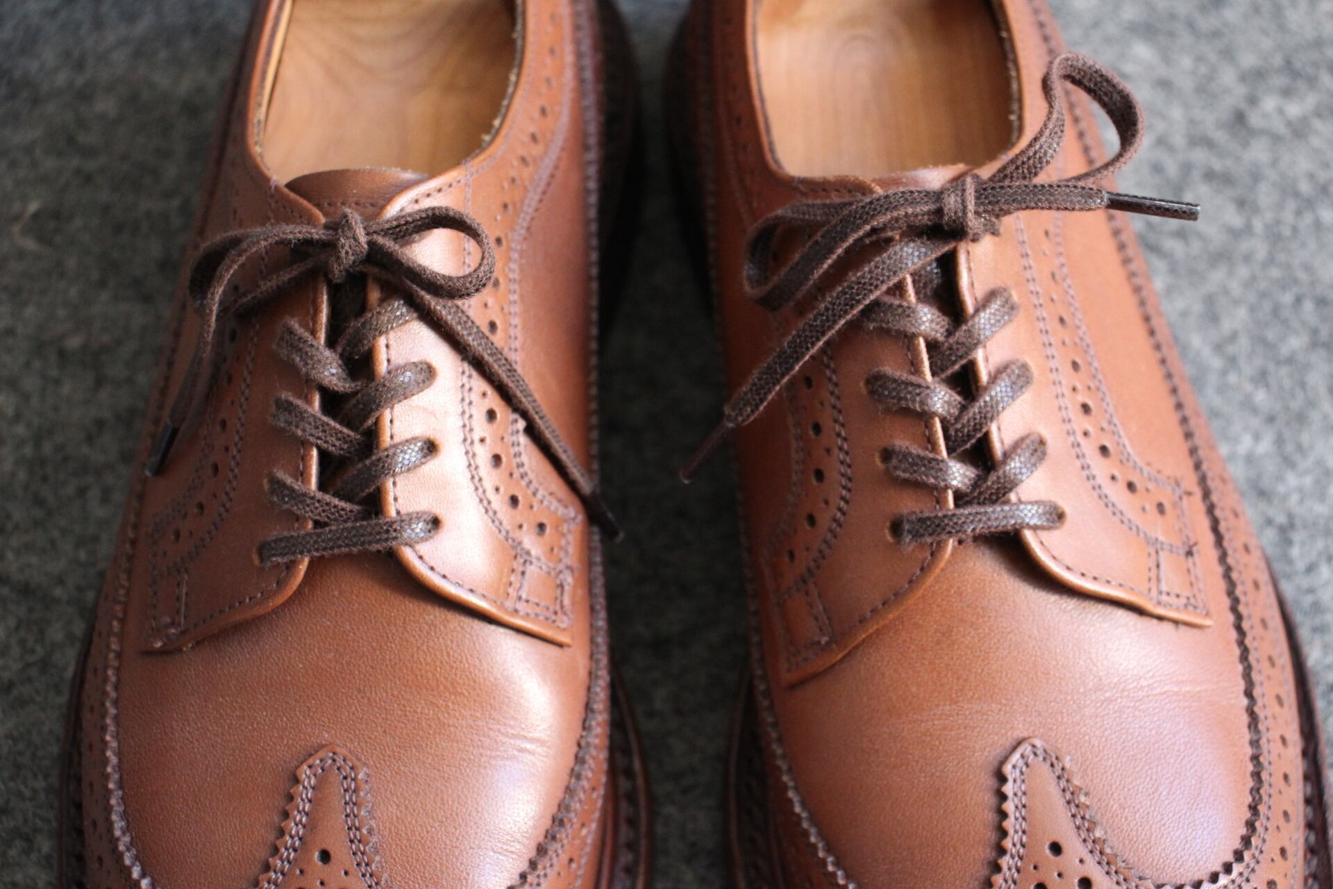 SANDERS　ロングウイング　UK7　スペクテイターシューズ UK7.5 Sanders ロングウィング MADE IN ENGLAND | SUPER 8 SHOES