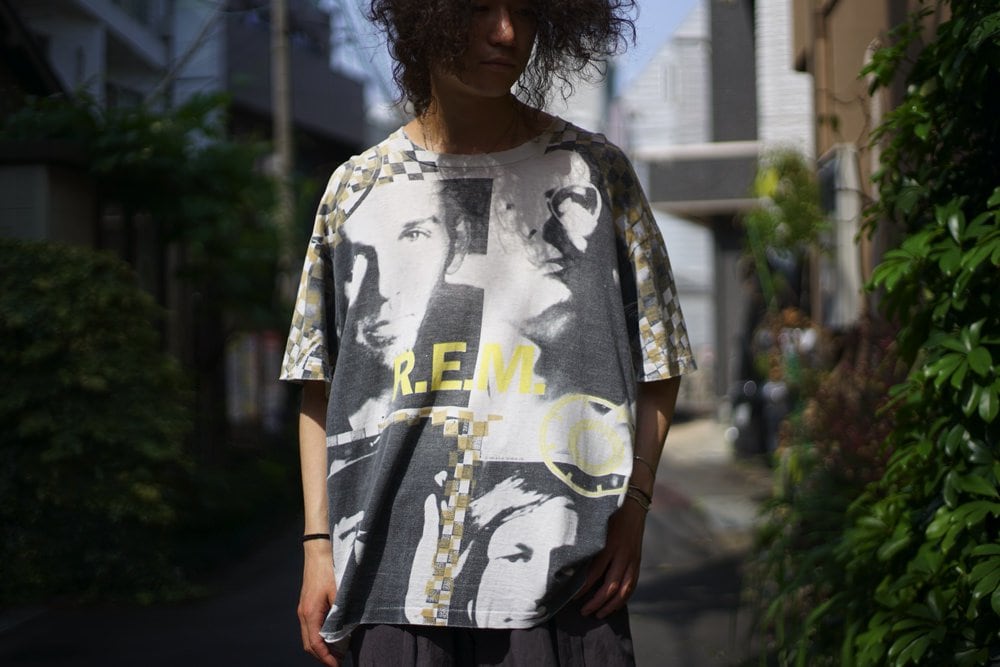 XL 1991 R.E.M feat Krs Oneヴィンテージ Tシャツ 総柄 メンズ