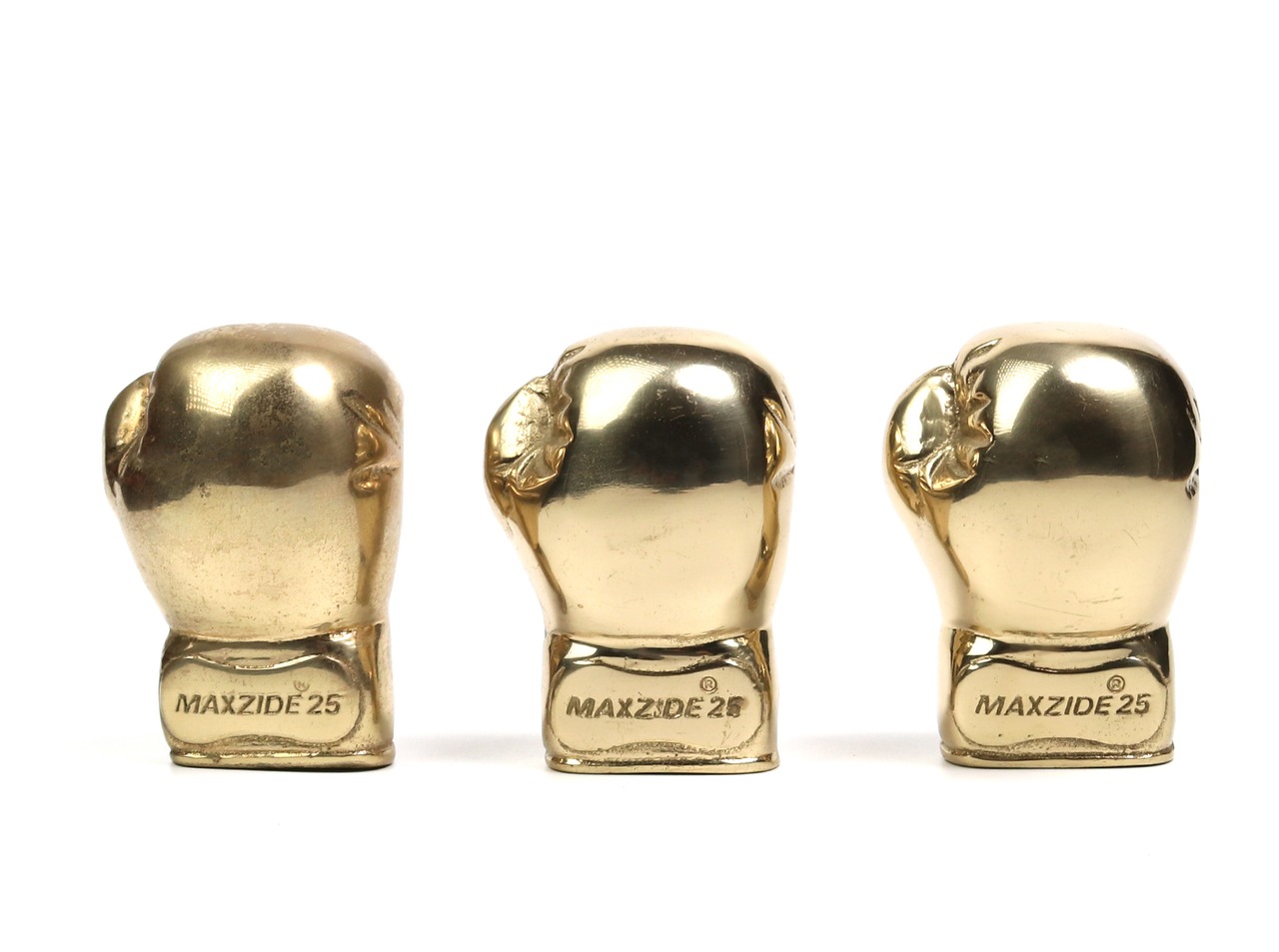 BRASS BOXING GLOVE PAPER WEIGHT.