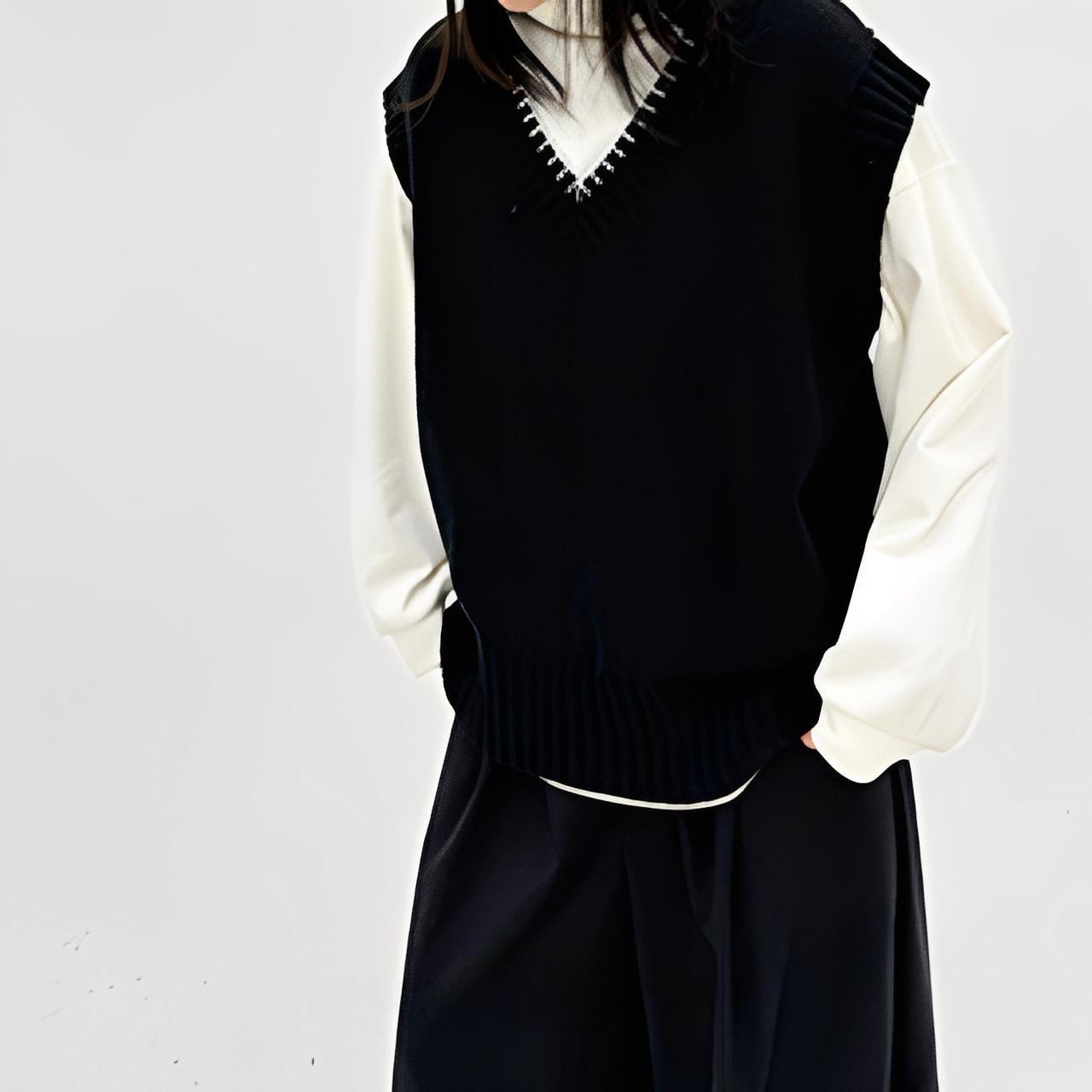 ルーズシルエットステッチラインVネックニットベスト A01960