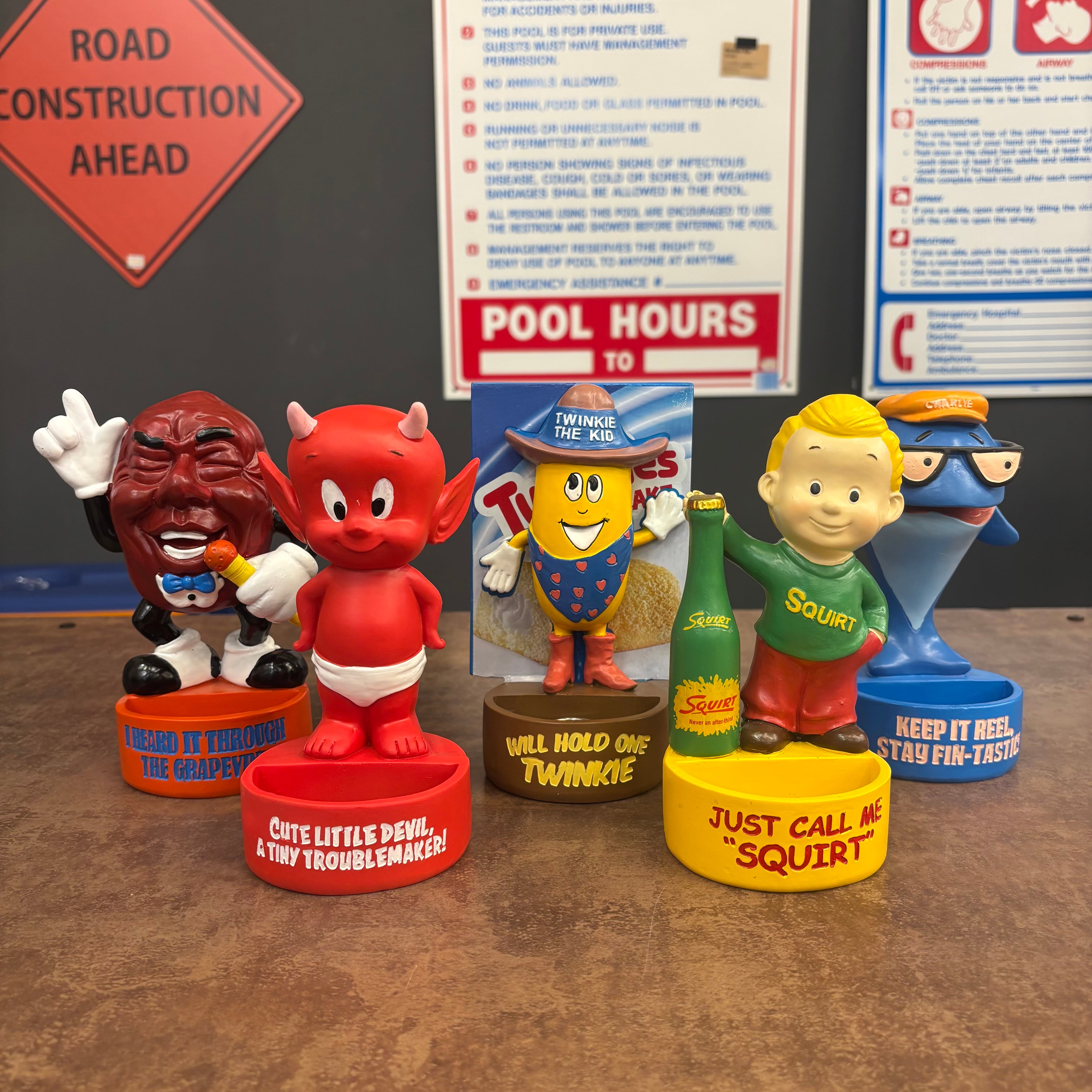 メッセージスタチュー　3体　MESSAGE RESIN TRAY STATUE MESSAGE RESIN TRAY STATUE | Transit. JAMESYAMA-TERRACE