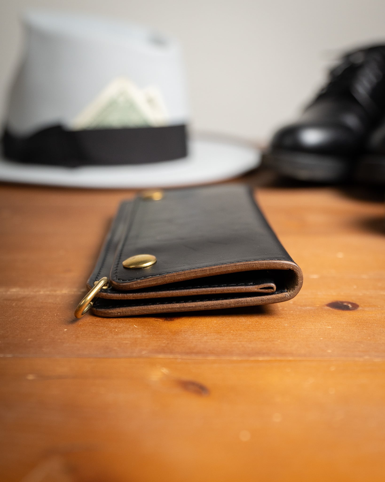 Additive and Line】Tracker Wallet TW-006 Maryam Horse Butt 2層1層