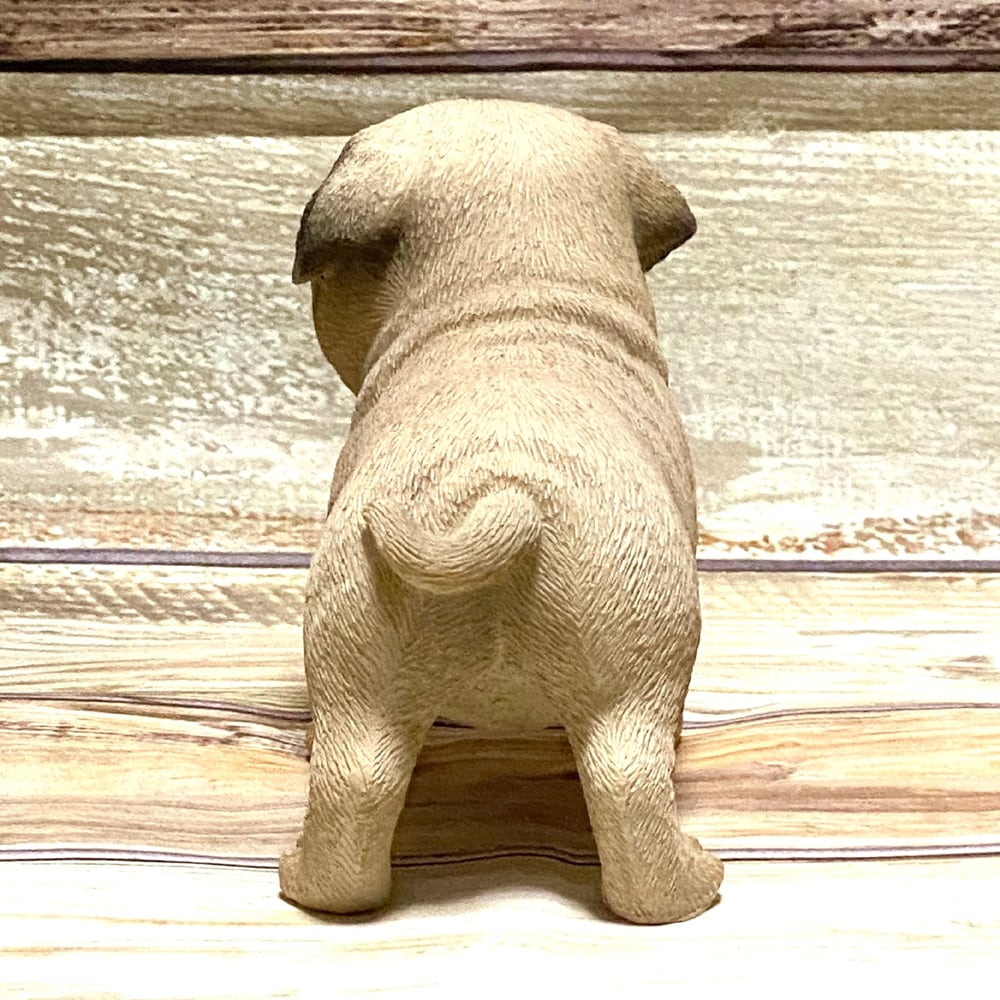たたずむ仔パグ ドッグオーナメント