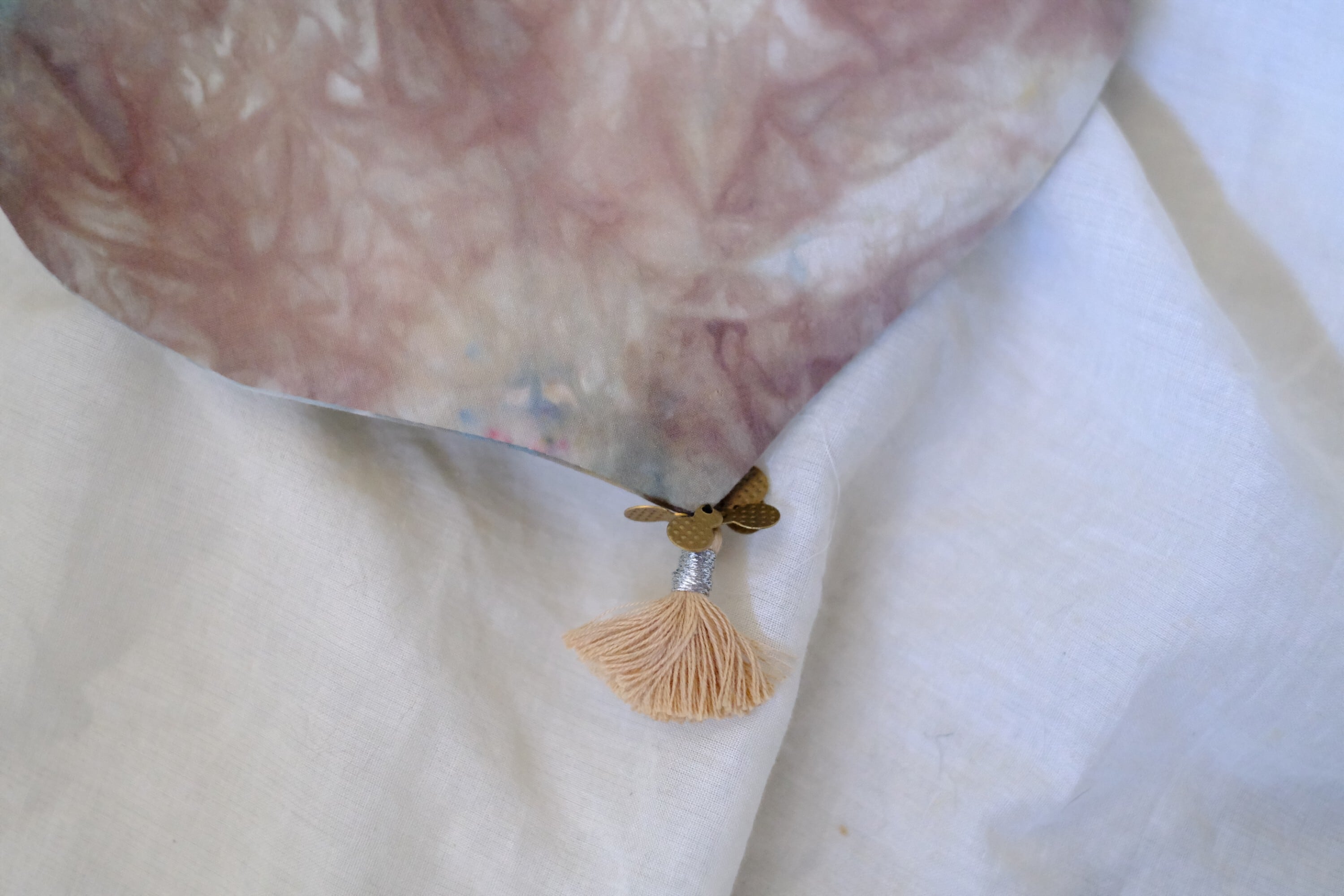 バネ口ポーチ　o-0530