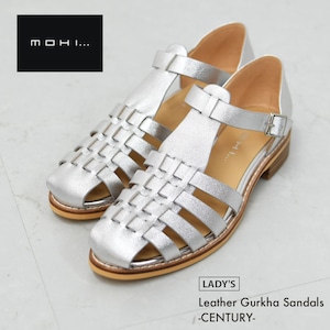 MOHI [モヒ] レザーグルカサンダル -CENTURY-  [6078-8-CE] レザーグルカサンダル・編み込みストラップサンダル・フラットサンダル・パンプス・歩きやすい・シンプル・カジュアル・シルバーLADY'S [2026SS]