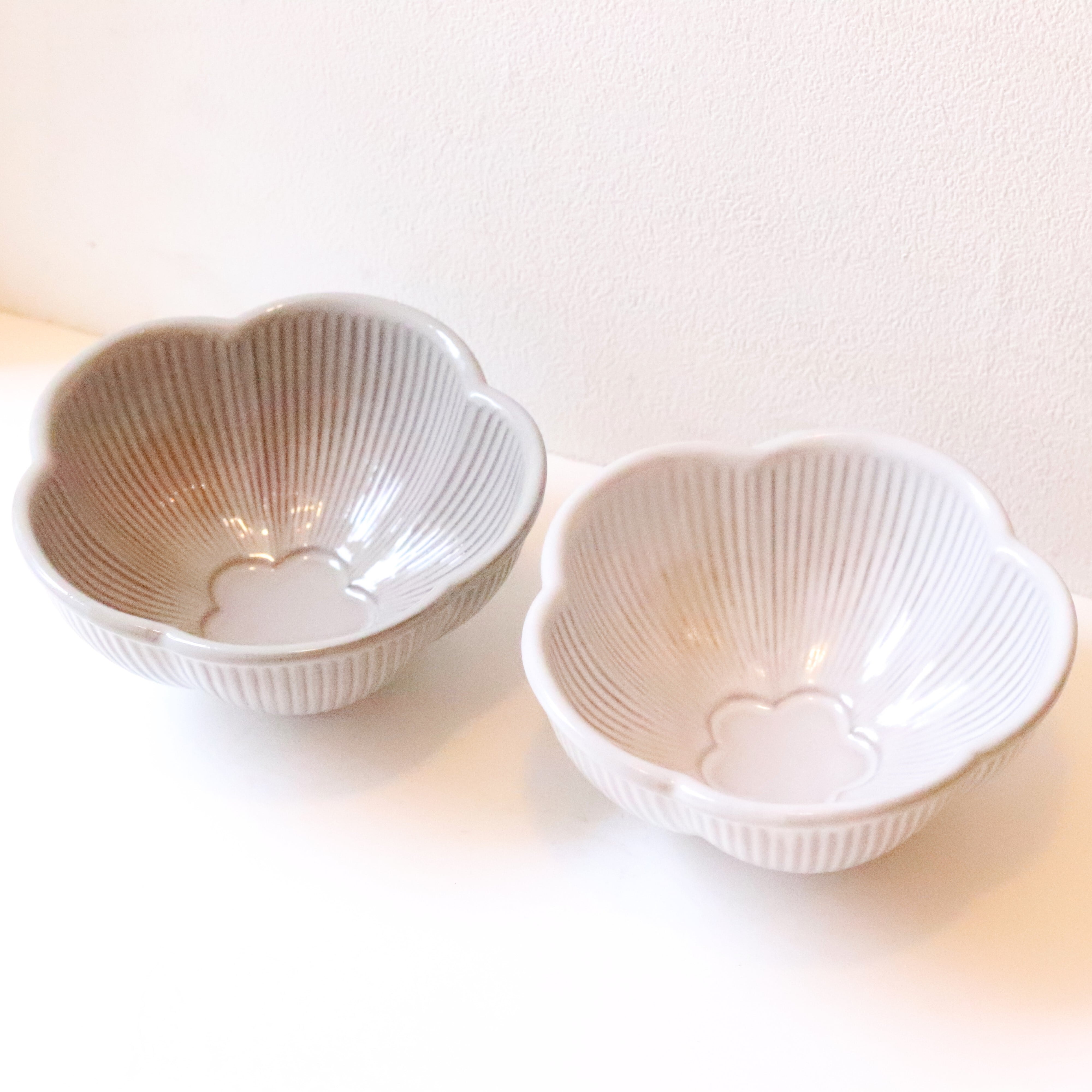 食器】フルロン 花形5寸丼 | ジーフラットインテリアショップ