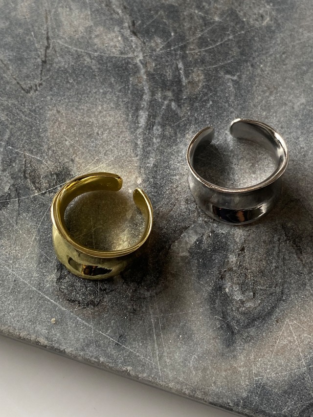 つるんつるんが気持ちいい…ゴールド/シルバー　リング　フリーサイズ