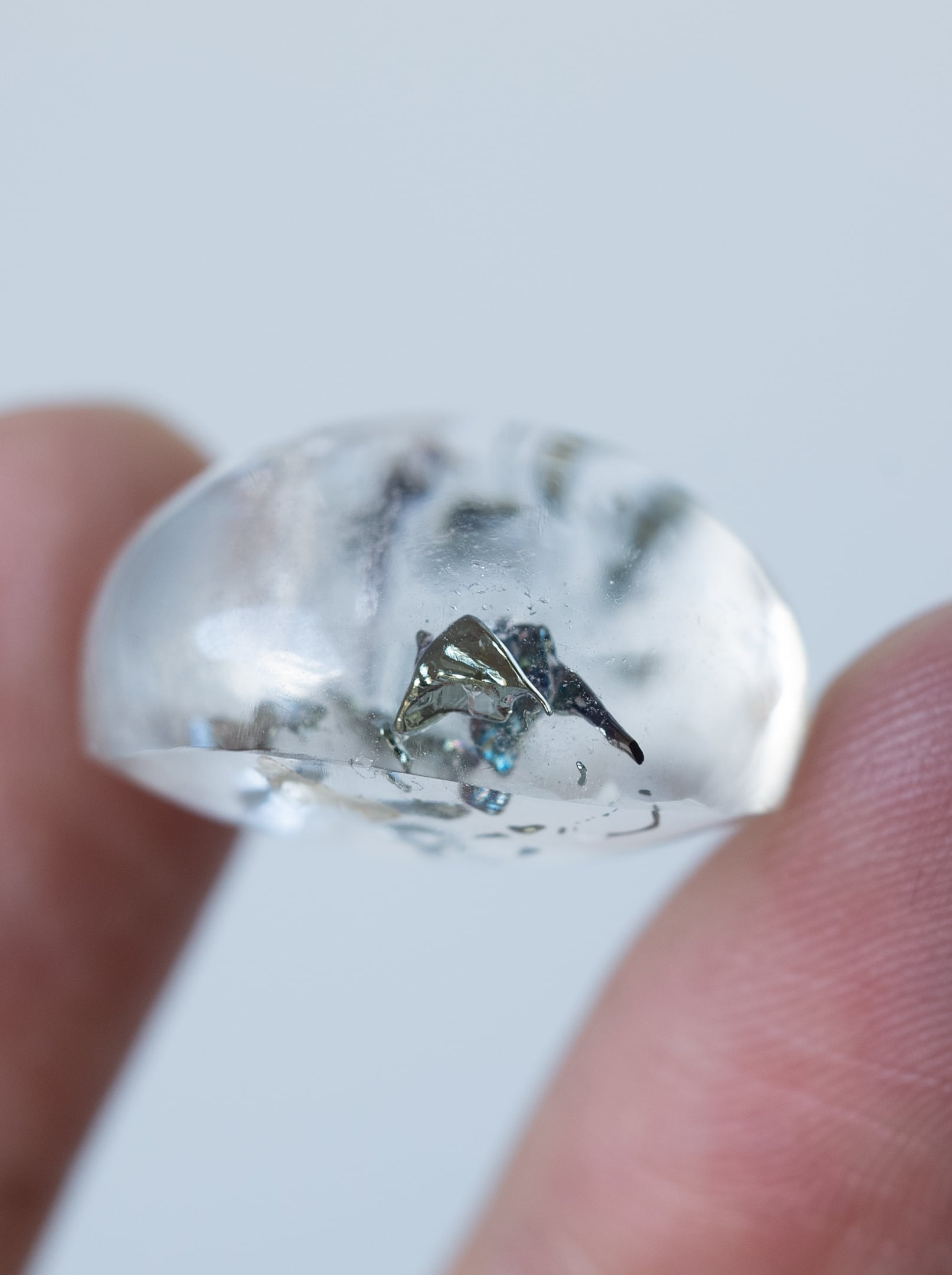 チャルコパイライトインクォーツ - a08 | SELSHA