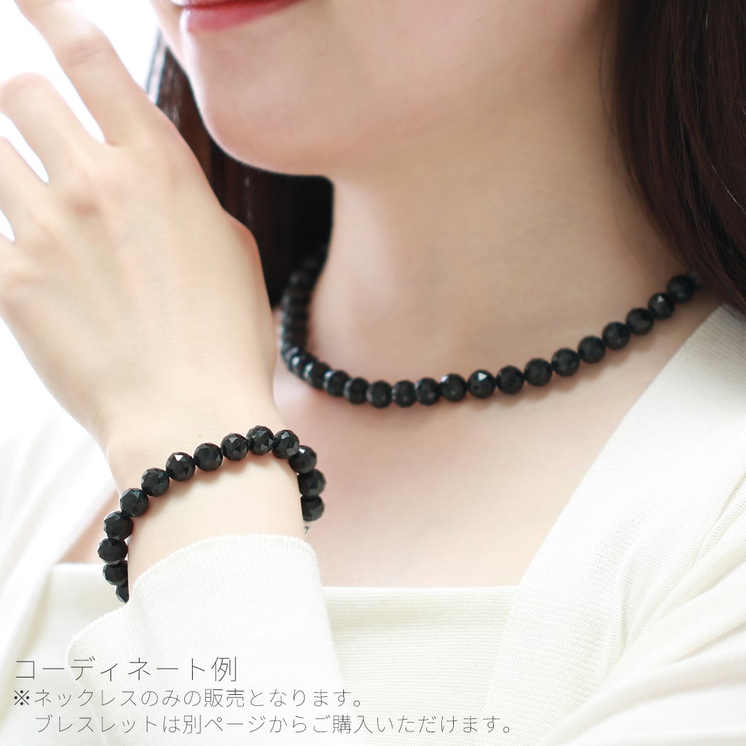 抜群の存在感！ Black jade GP 翡翠ネックレス A貨翡翠 jd_ne1312