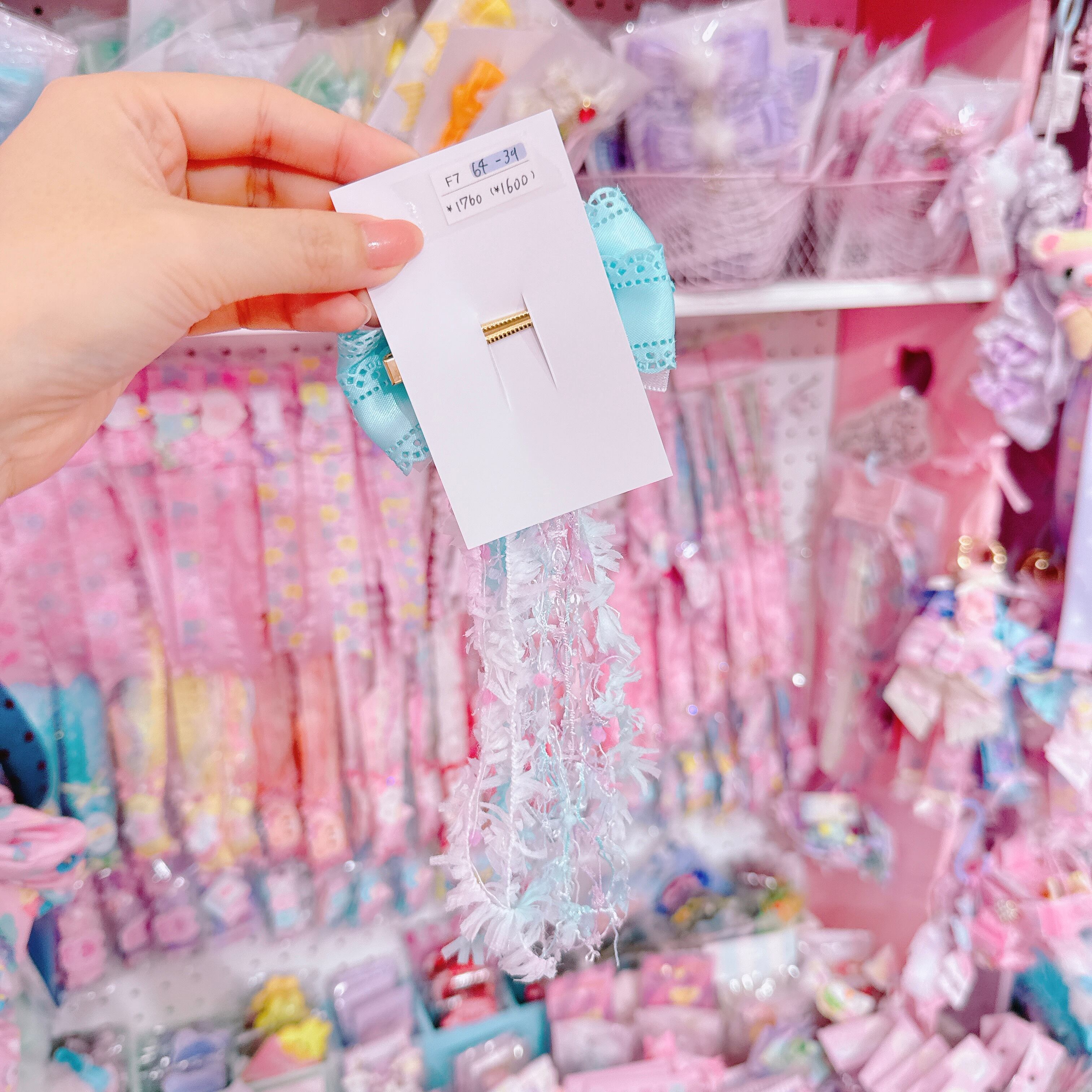 【F7】64-39きらきらリボンヘアクリップ