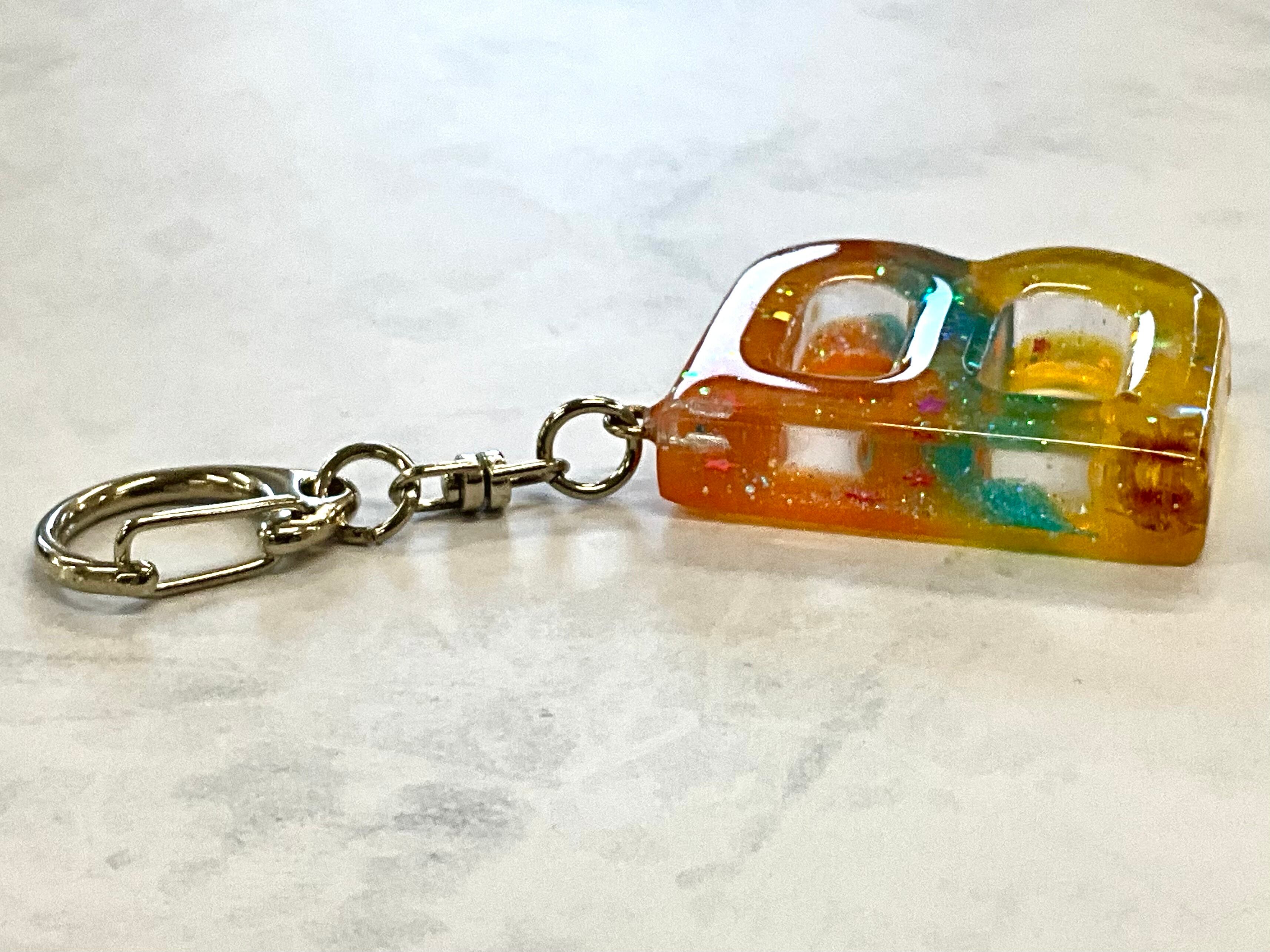 レジンキーホルダー B-002 | 授産品オンラインショップ | 絵画と雑貨