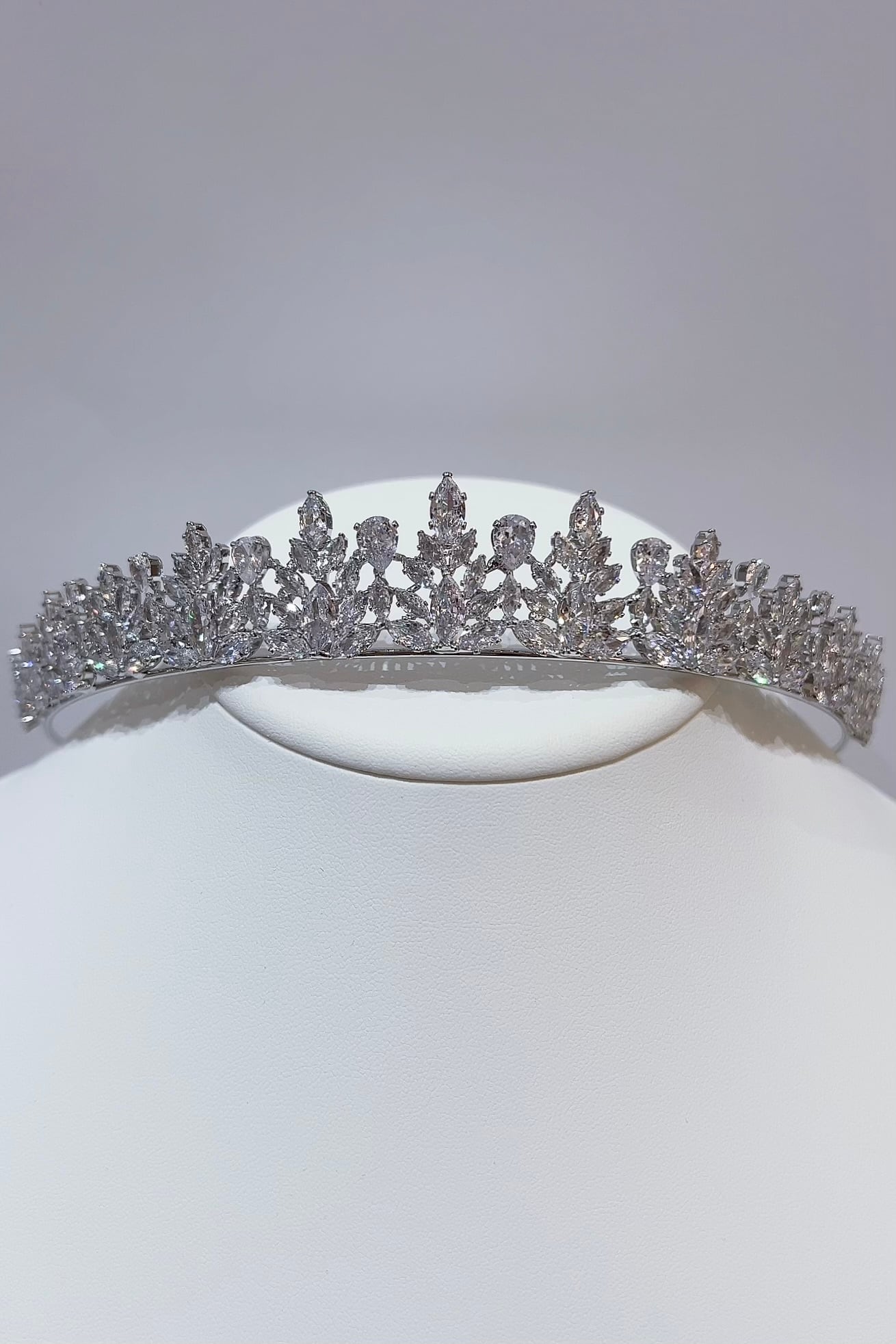 送料無料】ジルコニアティアラ ~ブライダルティアラ~ ≪ZT-24