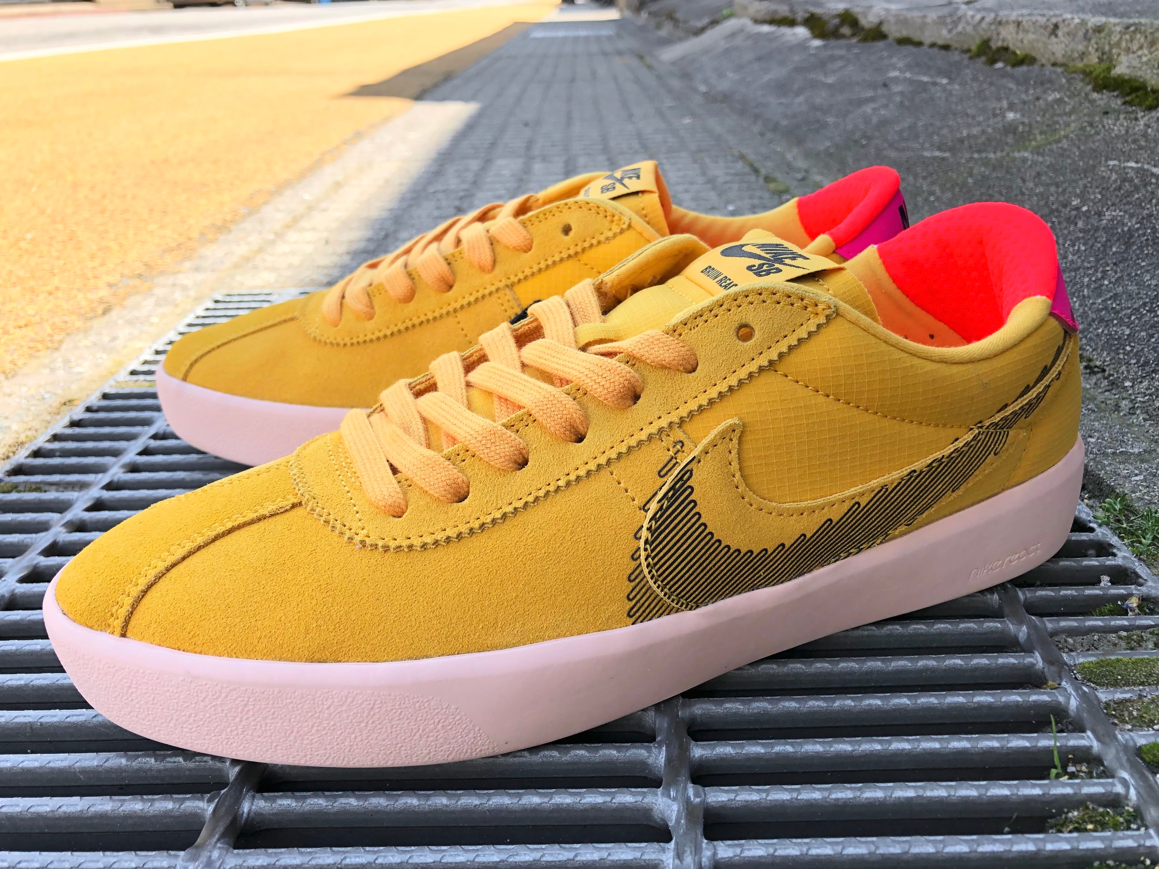 【残りわずか】NIKE SB  BRUIN REACT スニーカー