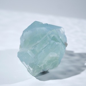 シャンファーリン産 フローライト / 原石 標本【E_4】