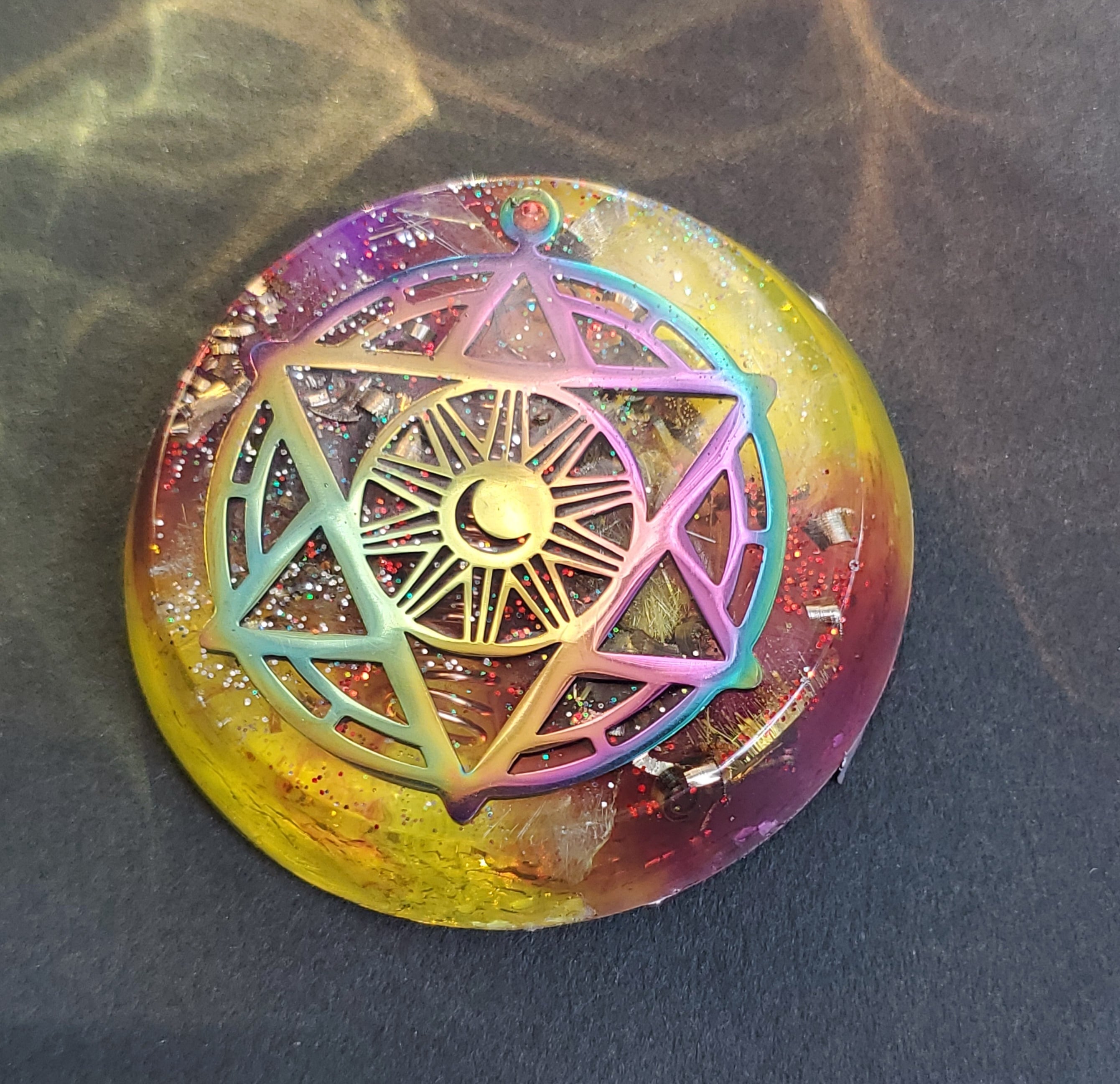 神聖幾何学オルゴナイト　ロータス＆宝珠.マカバ.瞑想インテリア　LEDライト内蔵 神聖幾何学オルゴナイトロータス＆宝珠.マカバ.瞑想インテリアLED