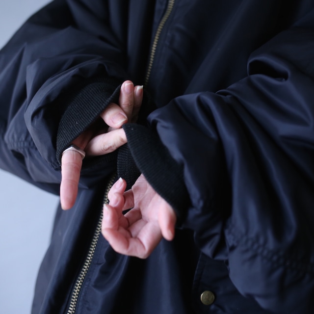 "reversible" black × orange over silhouette type MA-1 bomber jacket