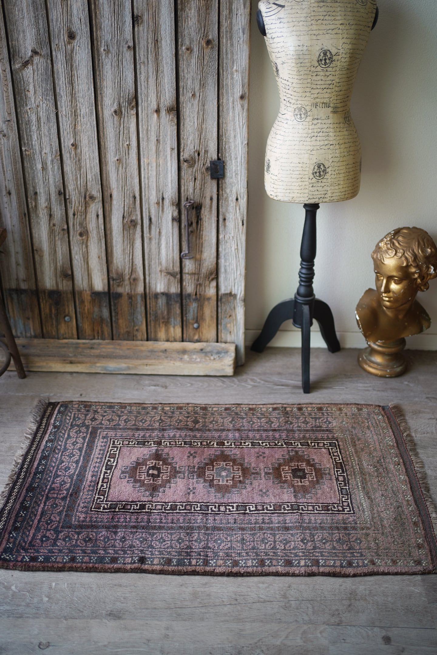 316】Semi Antique Afghan Baluch rug 1940's | ヴィンテージラグ専門