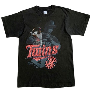 MLB SALEM SPORTSWEAR MINNESOTA TWINS KIRBY PUCKETT 1989 T-SHIRT SIZE M (USED)