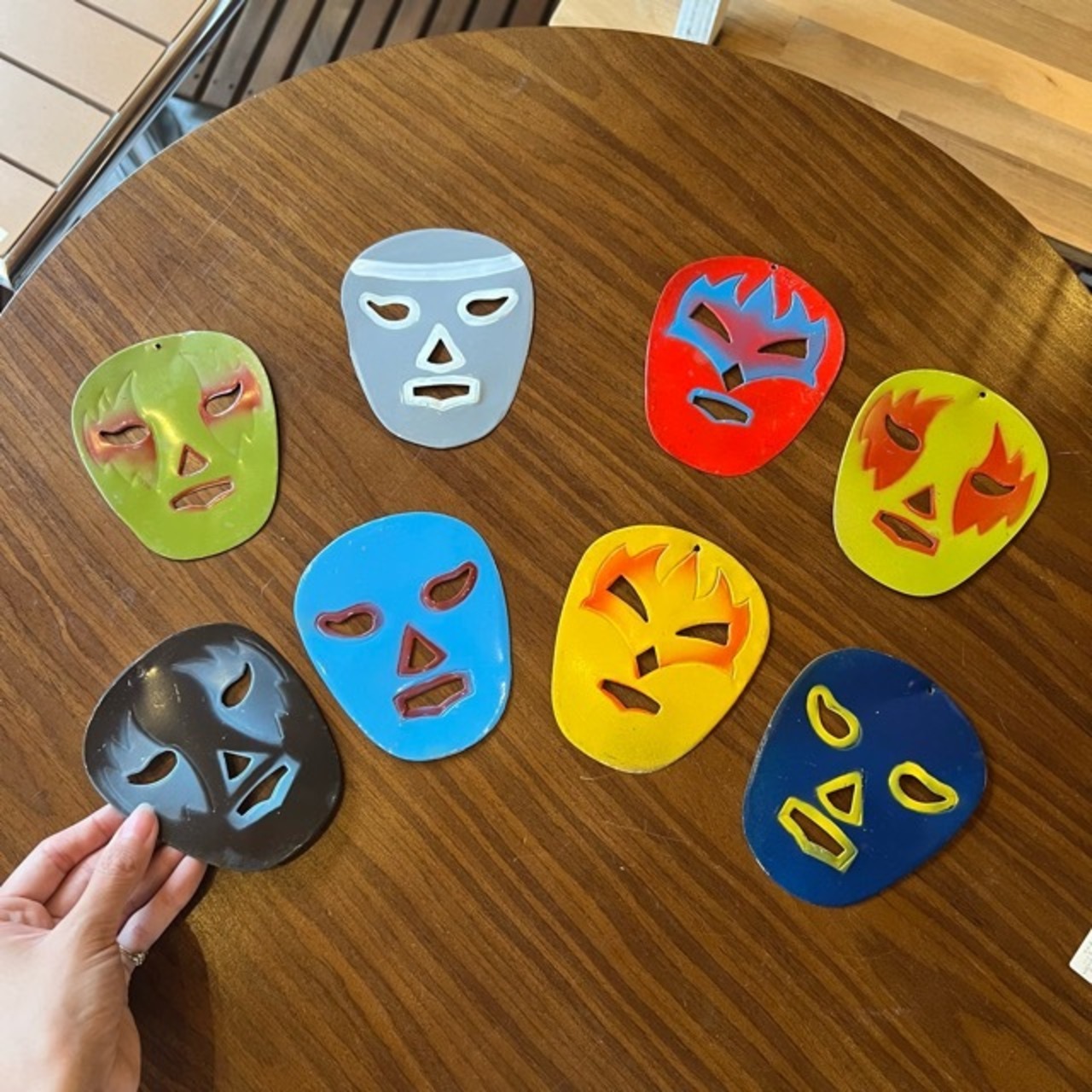 Mexican Lucha Libre Decoration Plate (7 colors) - Perfect for wrestling masks.　ルチャリブレ